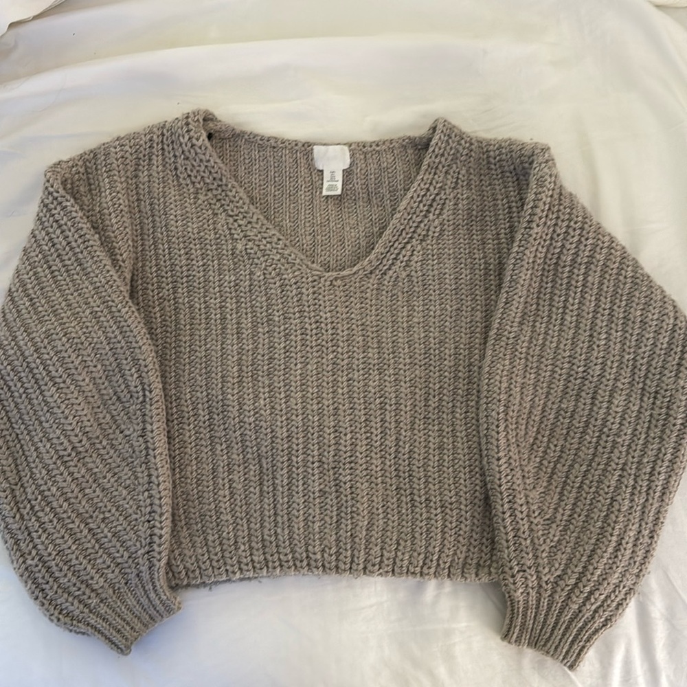 Oversized gray knit Sweater Size Large | worn once | great condition